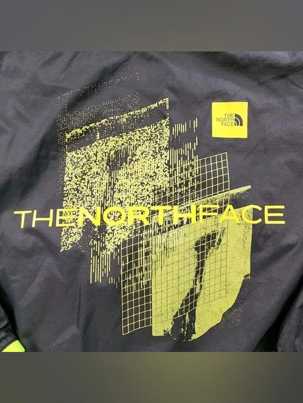The North Face Men's Cyclone Wind Hoodie Black Jacket Lightweight Size Large